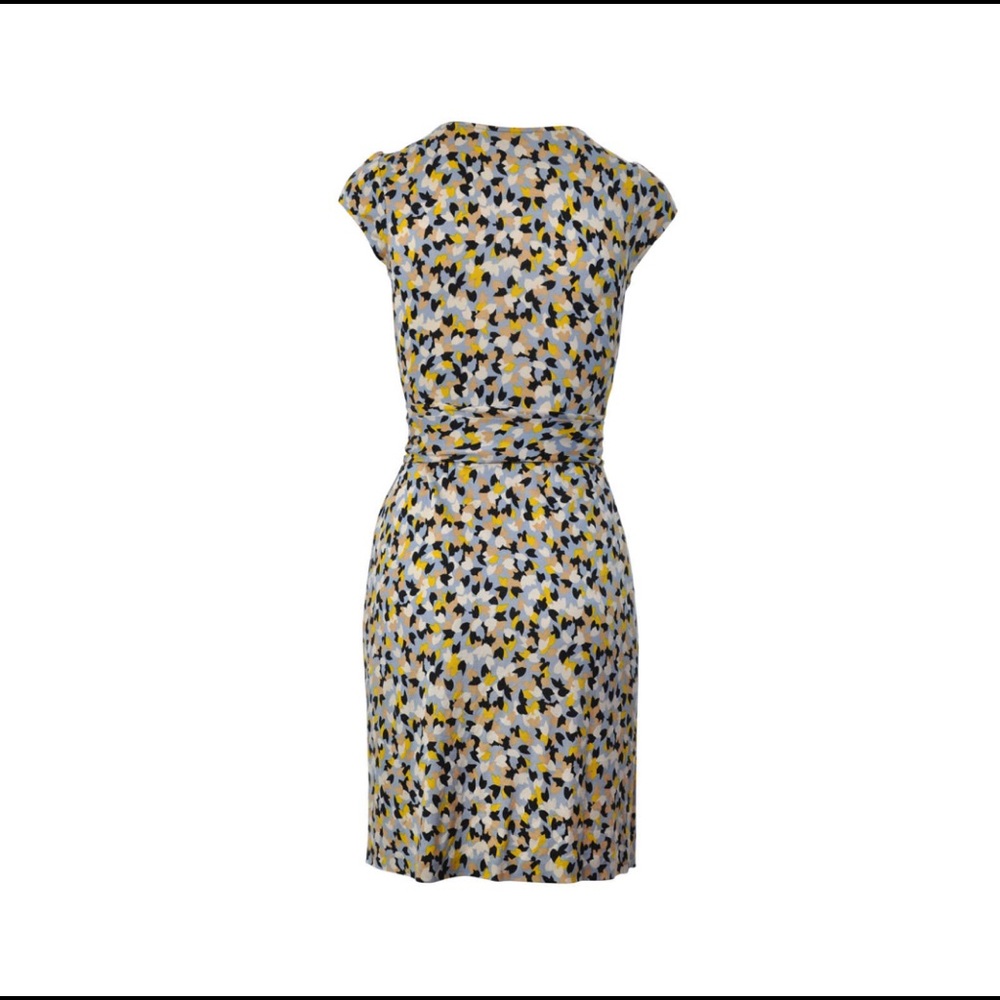 Diane von Furstenberg 100% Silk Kye Wrap Dress - Size 8 - Picture 2 of 8